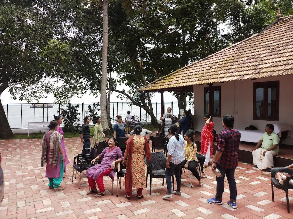Saro Lake County Kumarakom Exterior foto