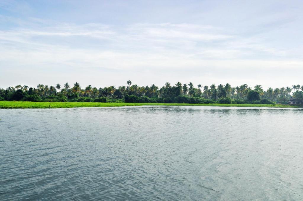 Saro Lake County Kumarakom Zimmer foto