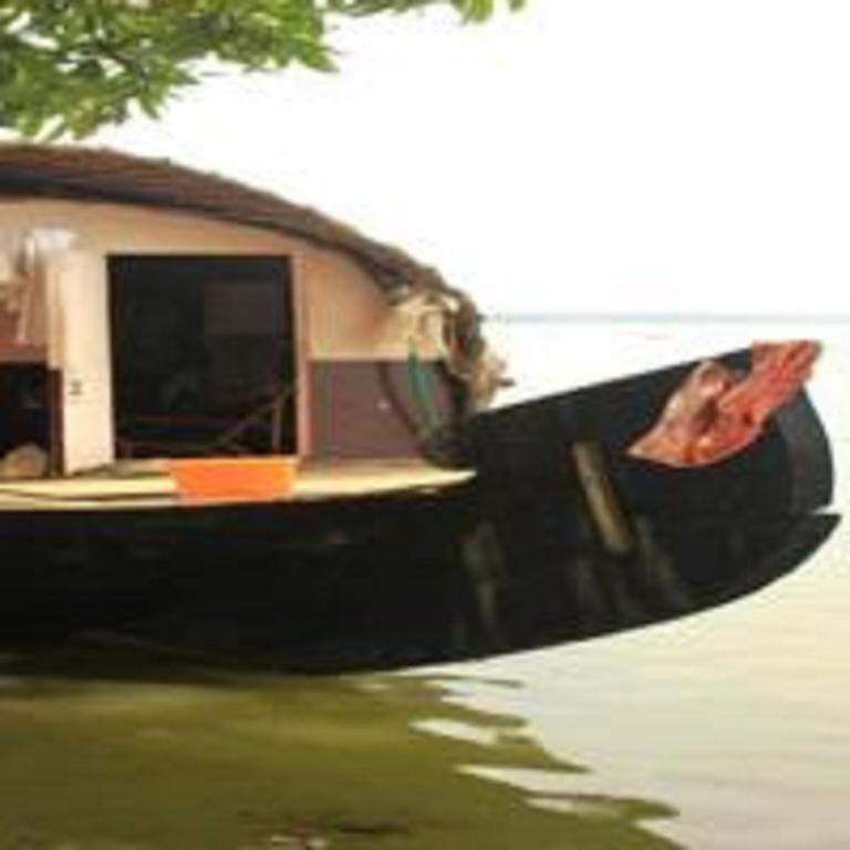 Saro Lake County Kumarakom Exterior foto